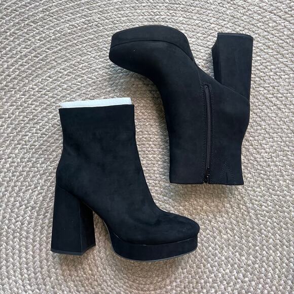 Wild Pair Heeled Boot Sz 9M - Picture 1 of 5